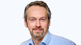 Stefano Fogli moderates panel on edge data center opportunities for fiber operators at FTTH Conference 2026